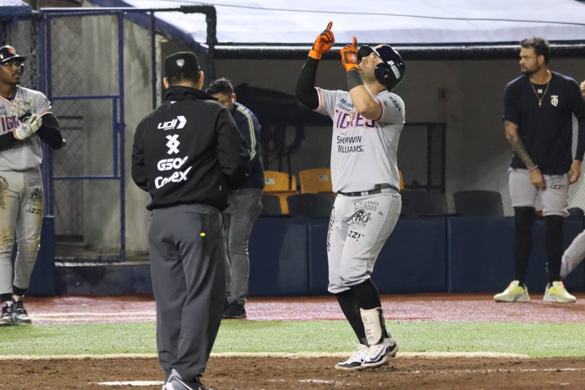 Tigres viene de atrás para ganar