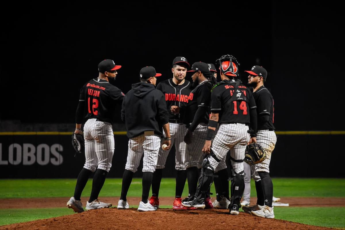 Caliente se van arriba en la serie ante Dorados
