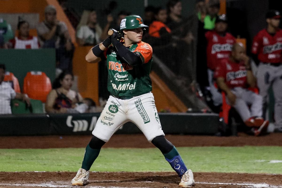 A son de 18 imparables, los Leones pegan el primero de la serie ante Campeche
