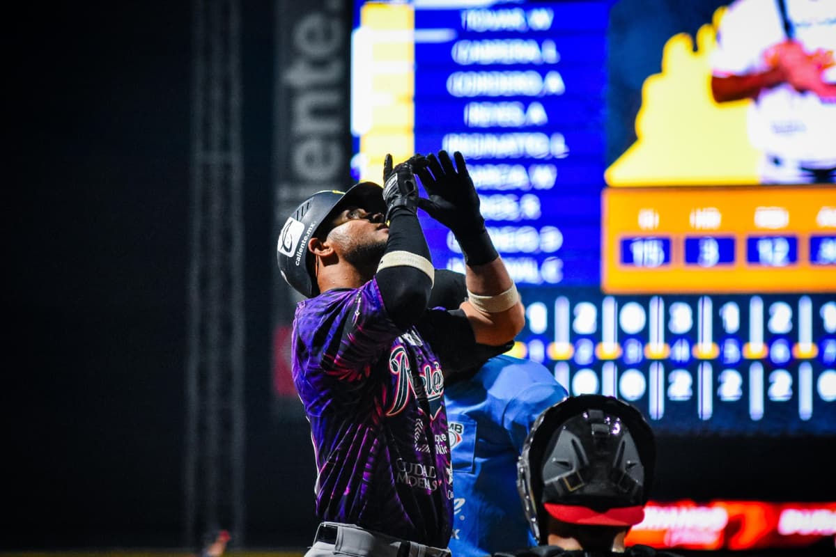 Libra Rieleros reacción de Caliente y empata la serie