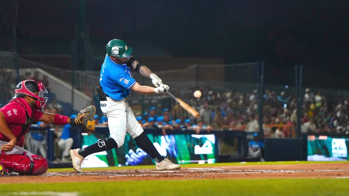 Grand slam de Keven Lamas corona serie completa de Bravos a Piratas