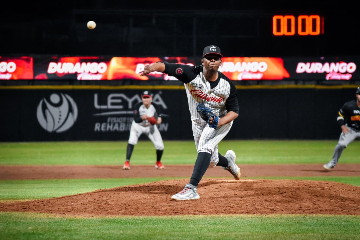 Con espectacular voltereta, Caliente gana la serie al riel