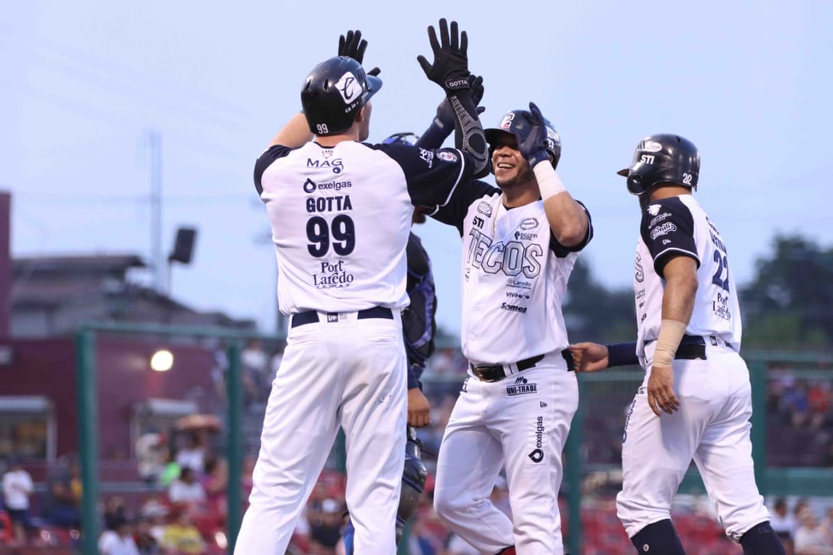 Yadiel Hernández y Yairo Muñoz lideran victoria 10-5 de Tecos ante Jalisco