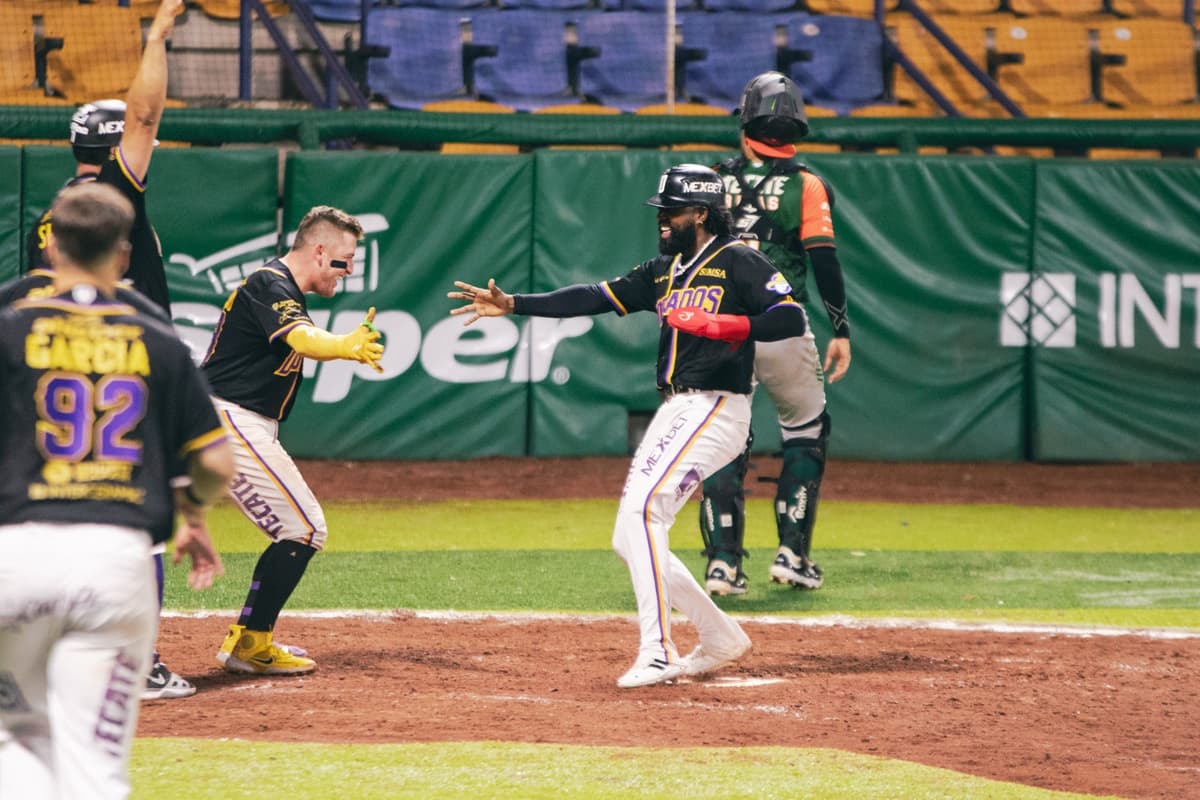 Dorados dejan tendidos en el terreno a los Leones