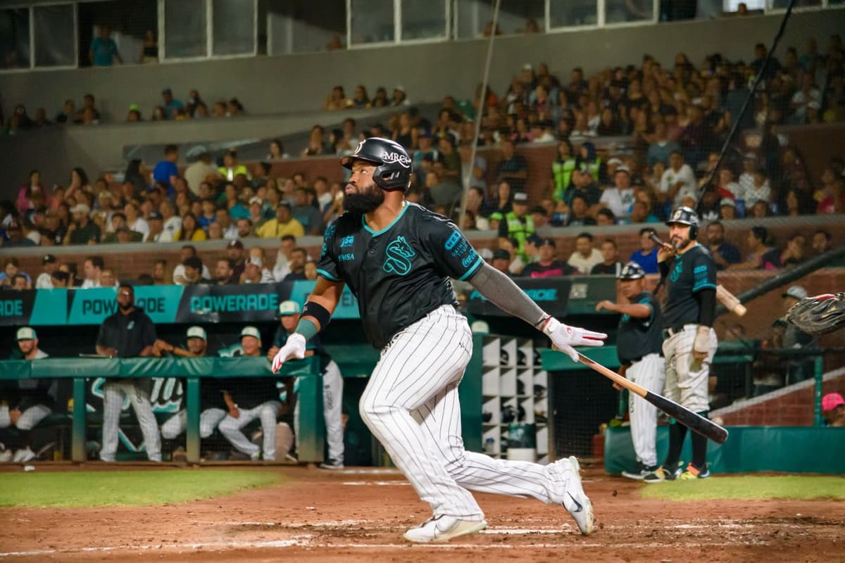 Regreso espectacular de Saraperos para vencer a Sultanes