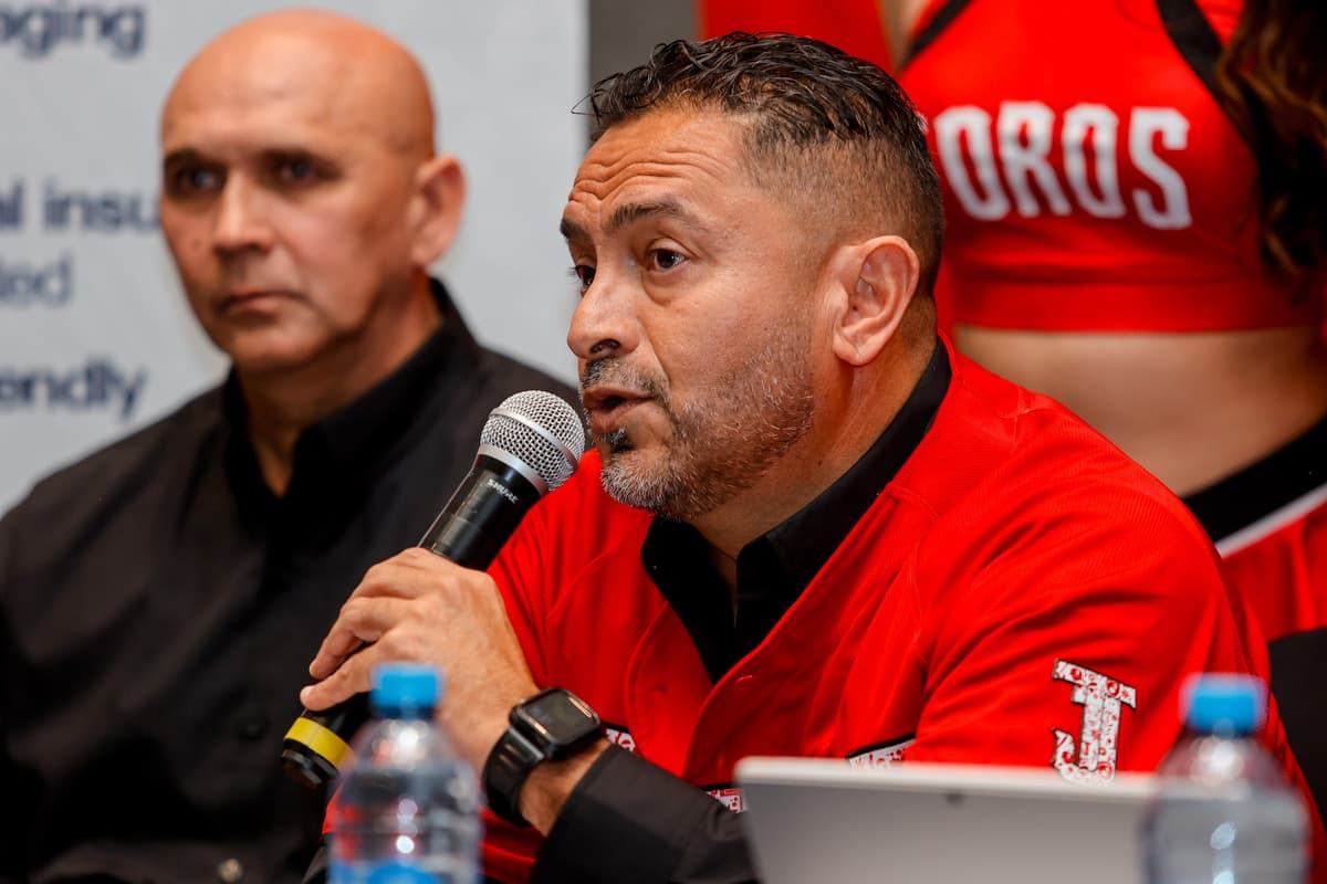 "Ya los extrañaba", Oscar Robles, manager de los Toros