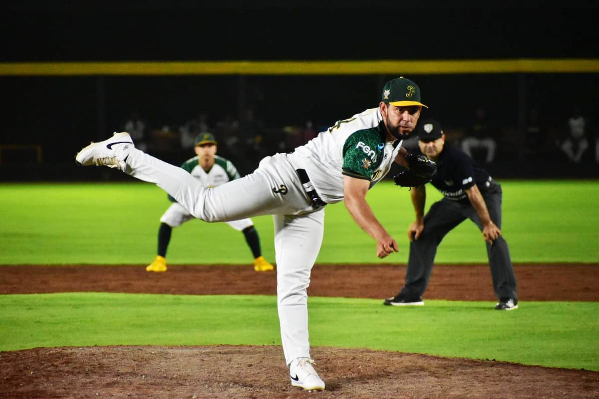 Base mexicana de calidad con los Pericos de Puebla