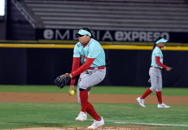 Cae Naranjeros Softbol Femenil ante el México en tremendo duelo de pitcheo en Hermosillo