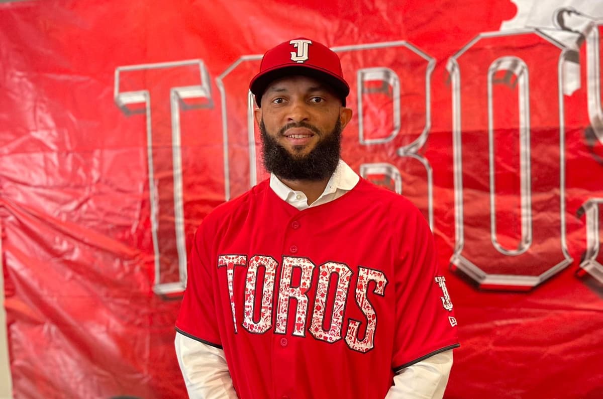 Emilio Bonifacio aceptó el reto de jugar con Toros de Tijuana