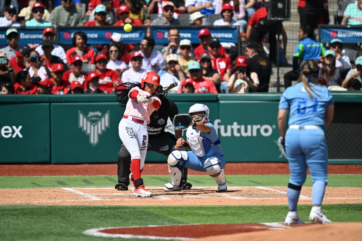 Diablos Rojos Femenil mantiene racha ganadora al vencer a Charros