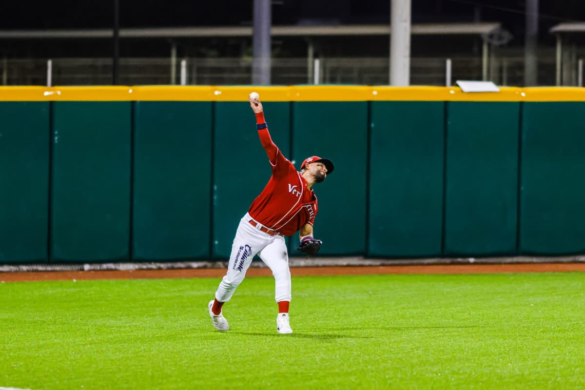 Llega el outfielder mexicano Alonso Gaitán a Caliente