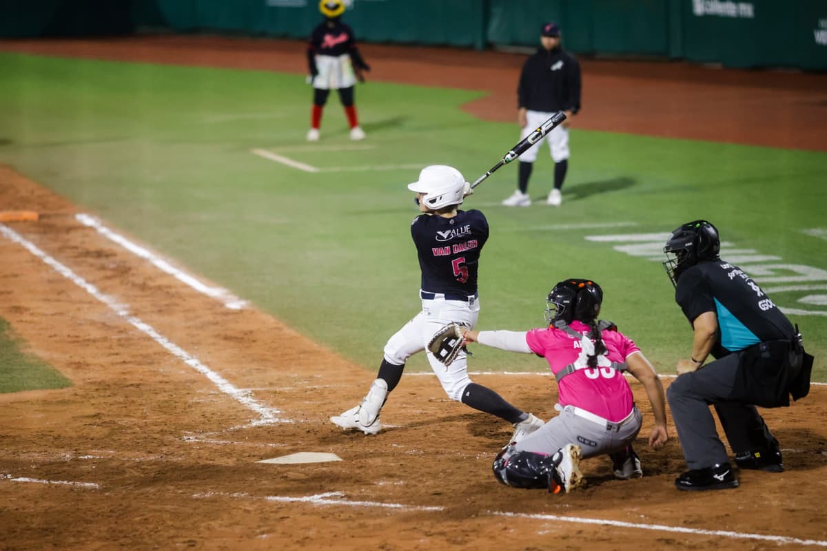 Glorioso triunfo para El Águila