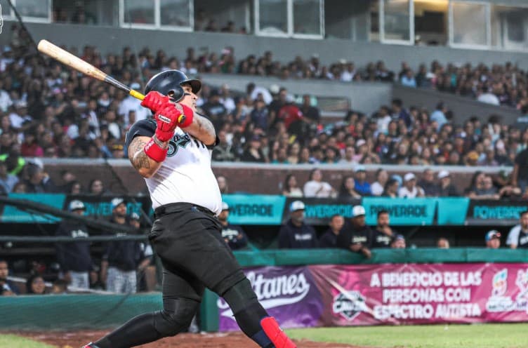 Saraperos vencen a Sultanes en juego con causa por el DIF Municipal