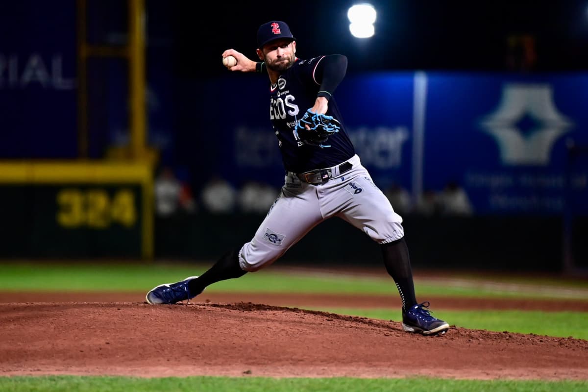 Asegura Tecos la serie ante Acereros en duelo de pitcheo
