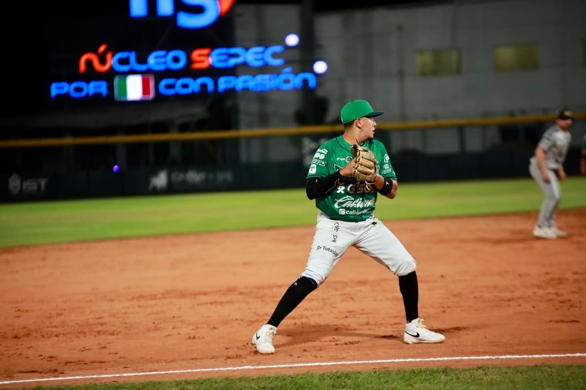 Olmecas gana en cerrado compromiso a Leones