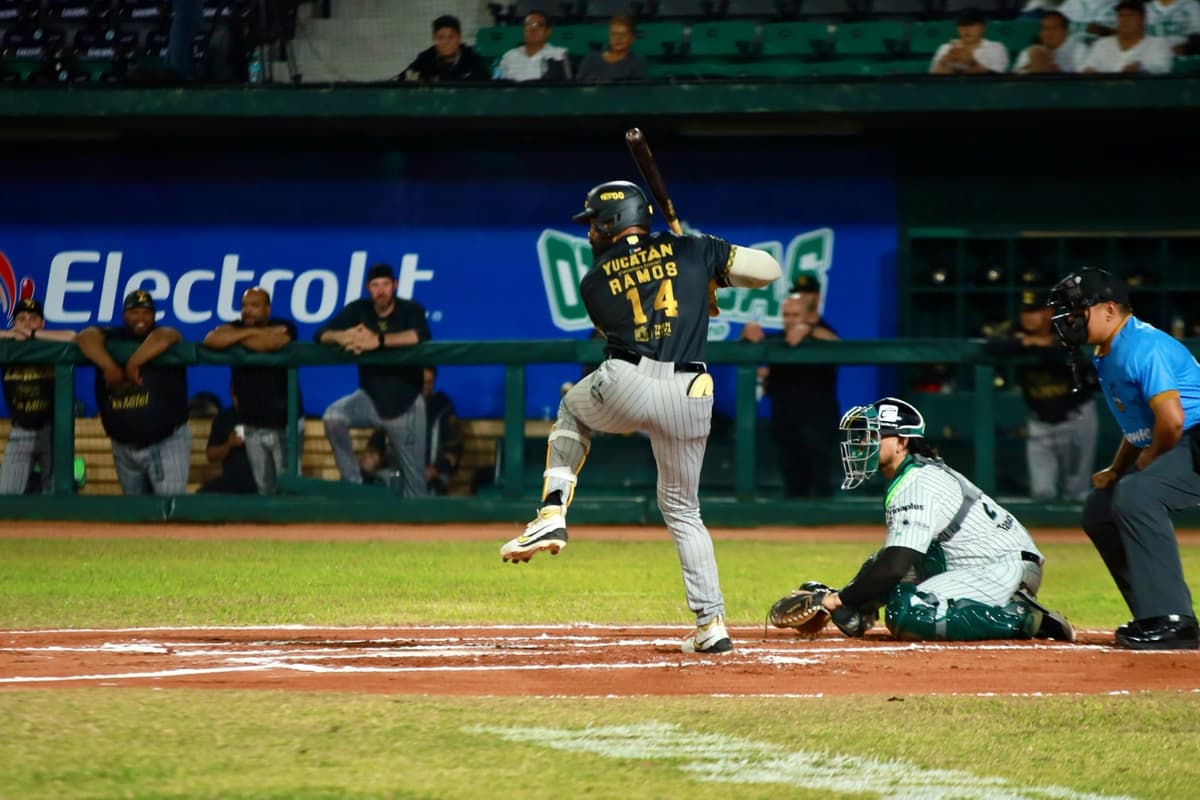 Leones se lleva la serie en duelo de volteretas en Tabasco