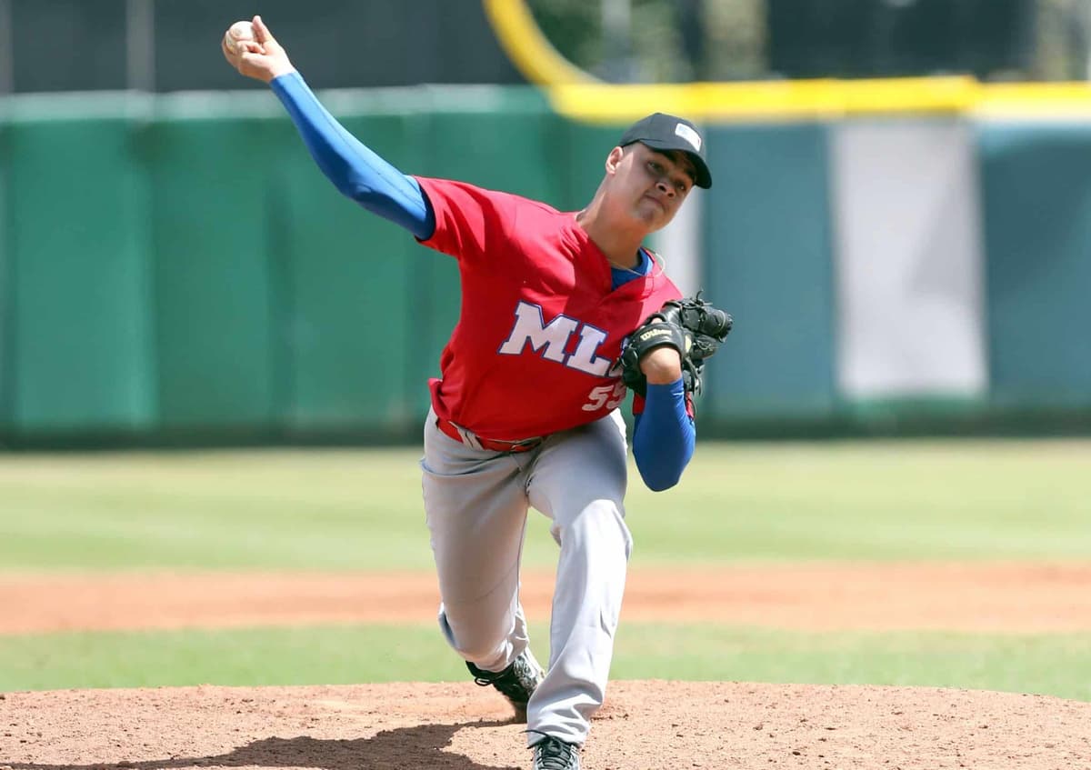 Osiel Rodríguez se suma al staff de lanzadores de los Bravos