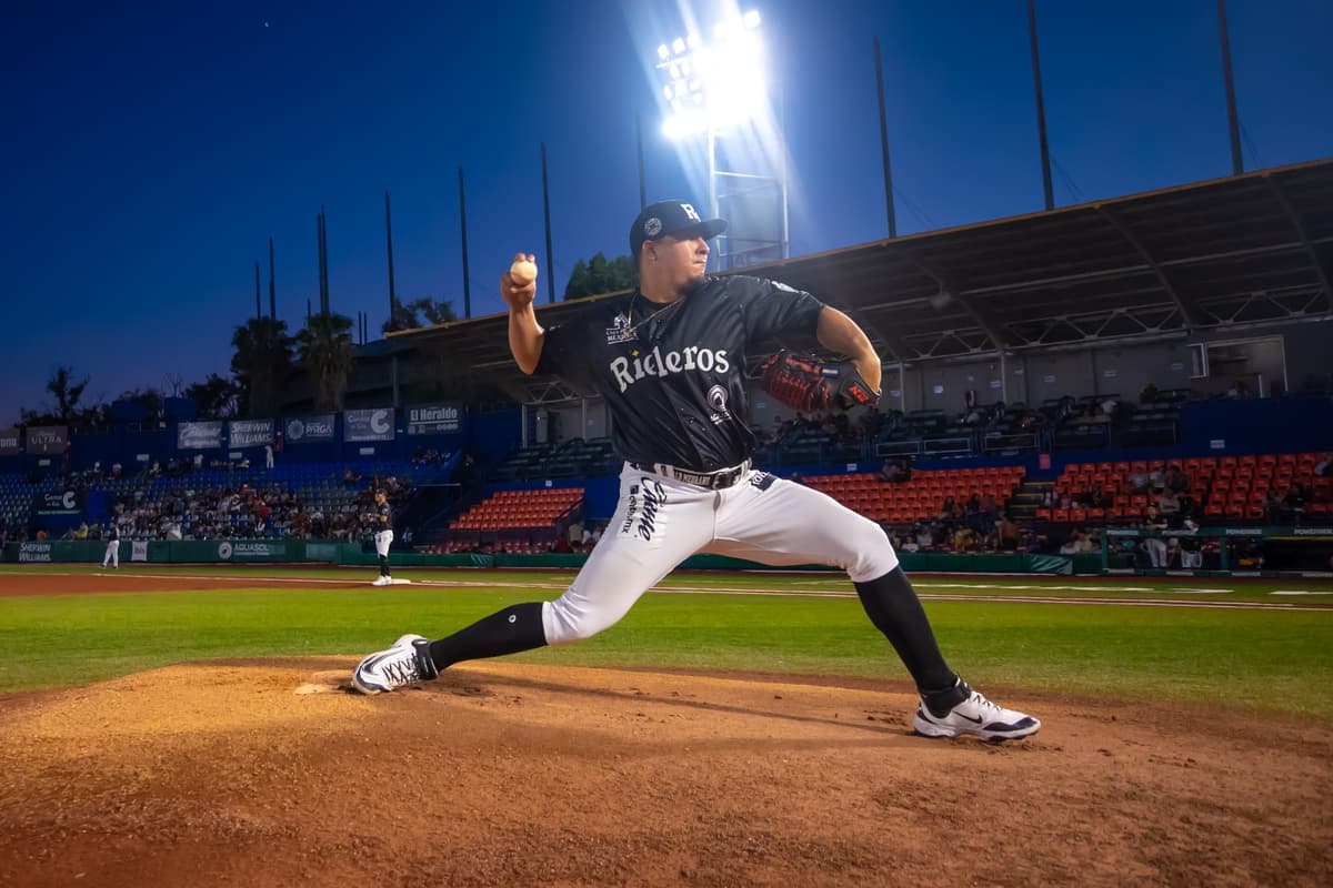 Rieleros se queda con la serie ante los Tecos