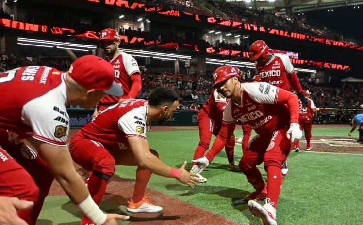 Diablos Rojos llegan a 10 triunfos al venir de atrás para vence a Veracruz