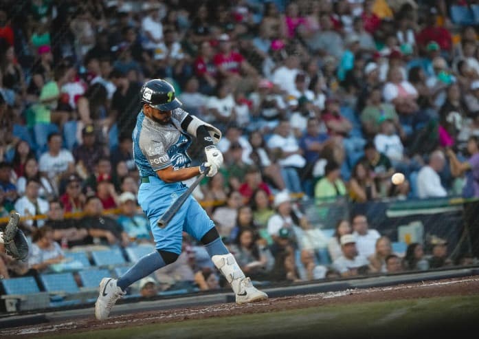Derrota de los Bravos en el segundo de la serie frente a Pericos