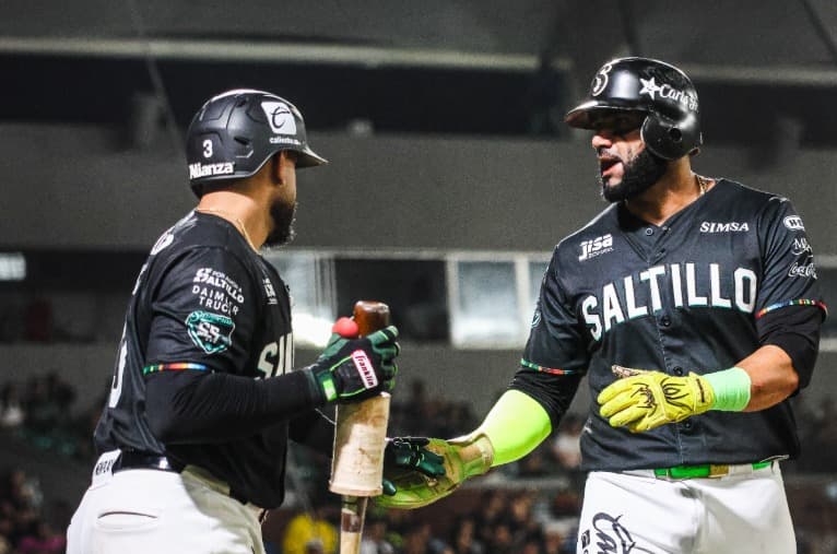 Saraperos vence 5-4 a Toros en el tercero de la serie