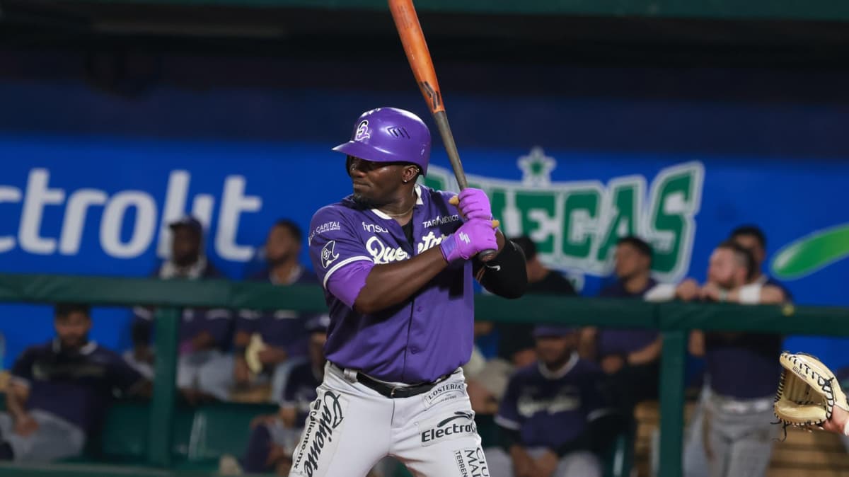 Con jonrón de Rusney Castillo Conspiradores gana en extra innings