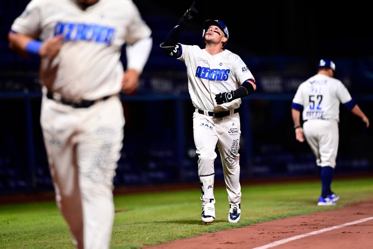 Gana Acereros tercera serie al hilo