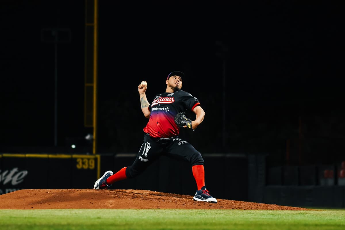 Con salida de calidad de calidad de Vargas, Sultanes se impone en Durango