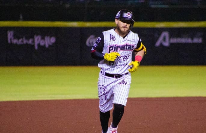 Piratas saca el orgullo y empata la serie