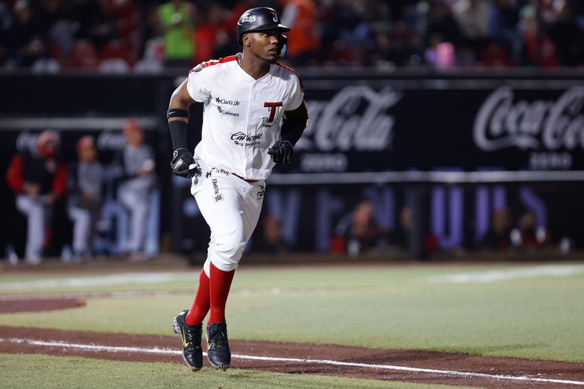 Junior Lake es el líder histórico de carreras producidas con Toros