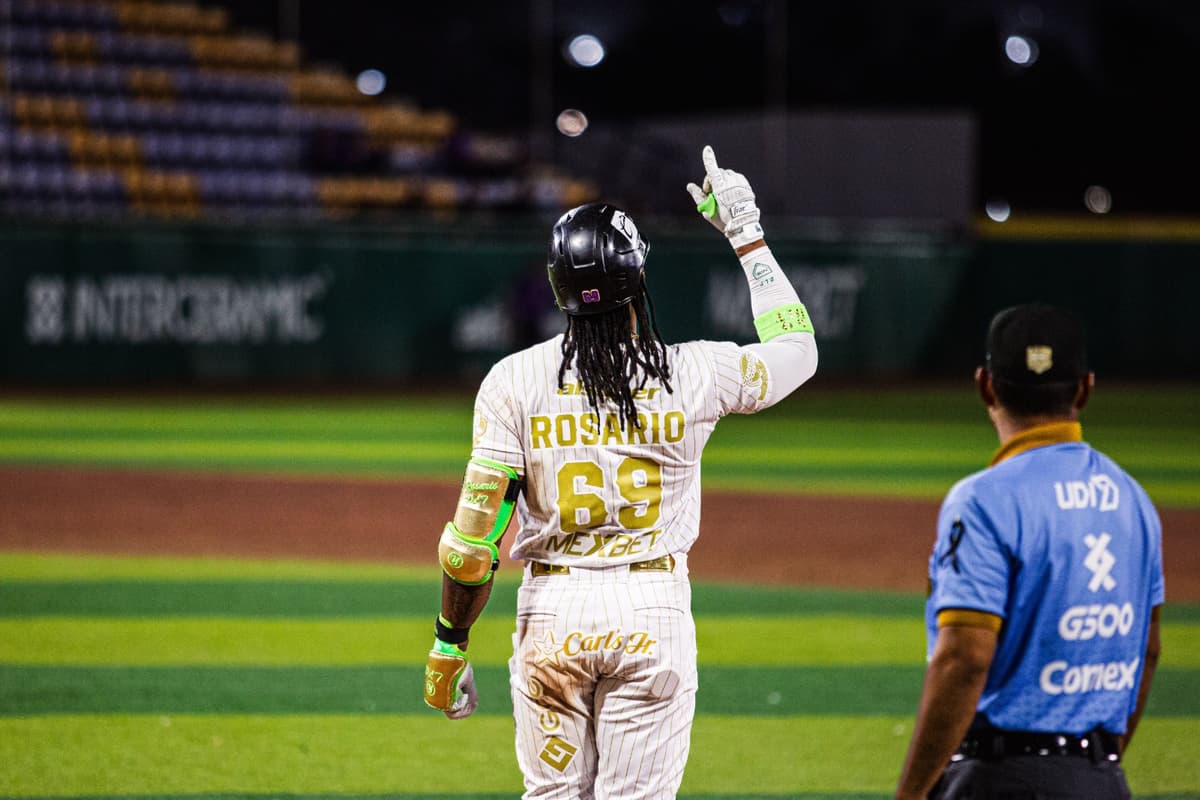 Noche histórica para Dorados al empatar récord de hits en un juego