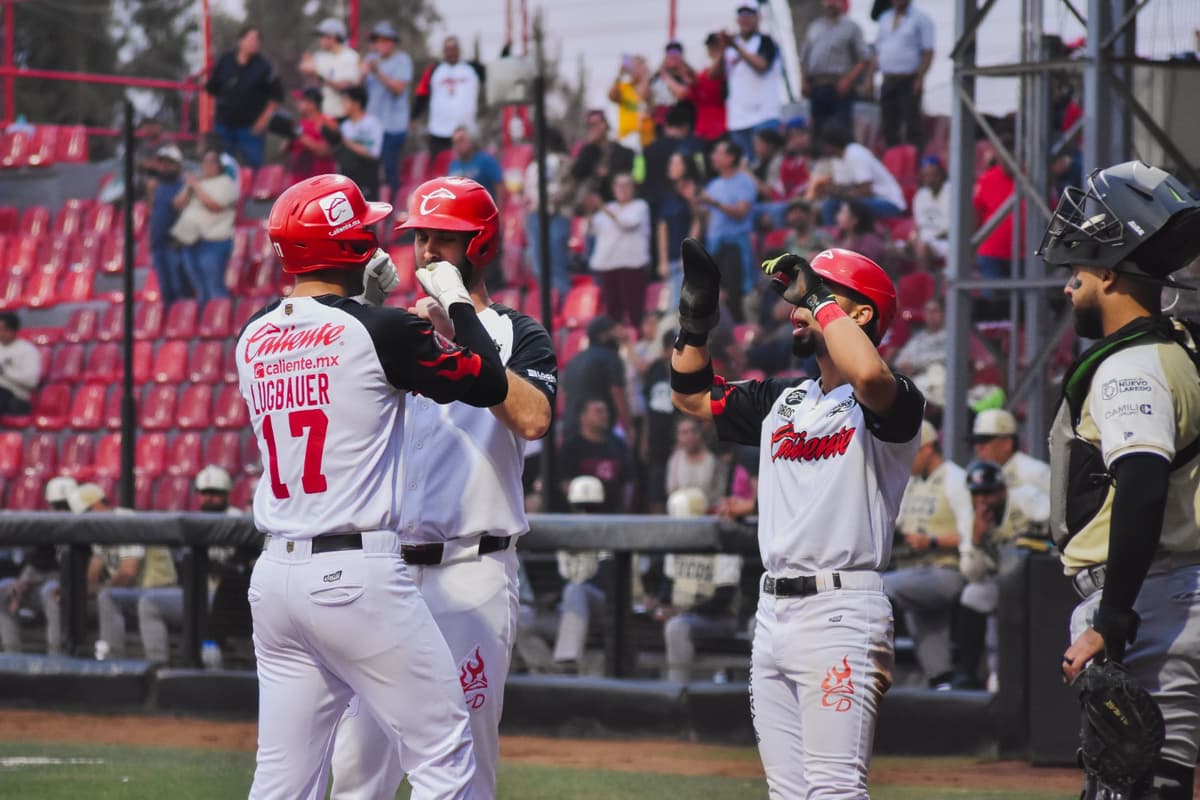 En juego de volteretas, Durango somete a Tecos y empata la serie