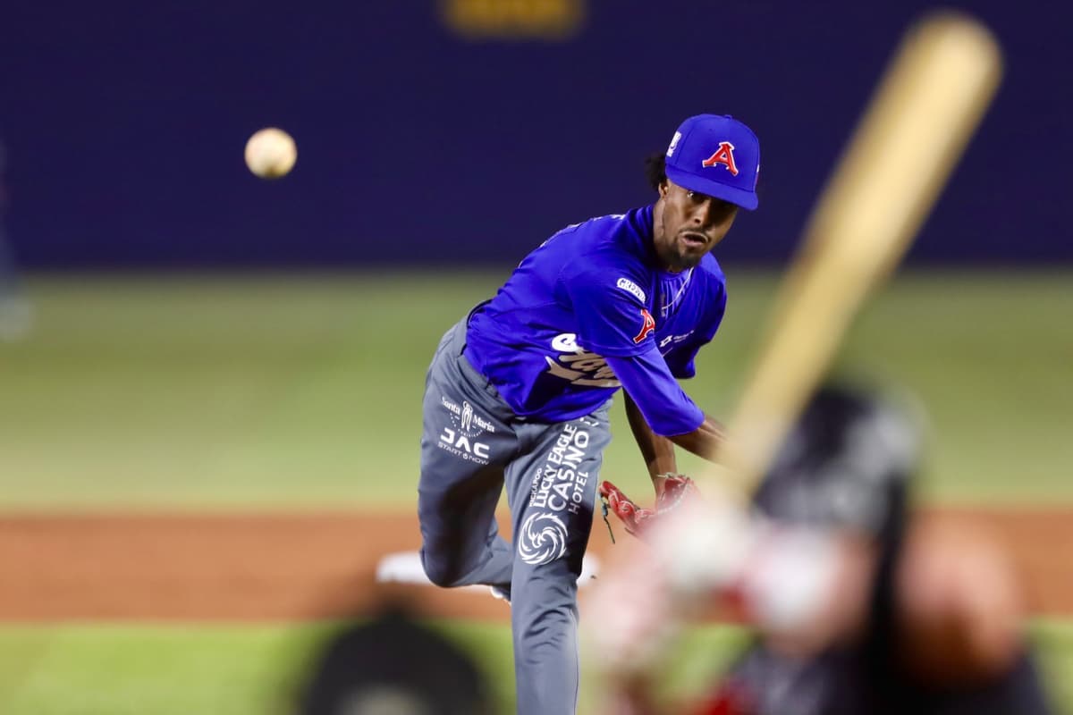 Sultanes deja ir serie frente a Acereros