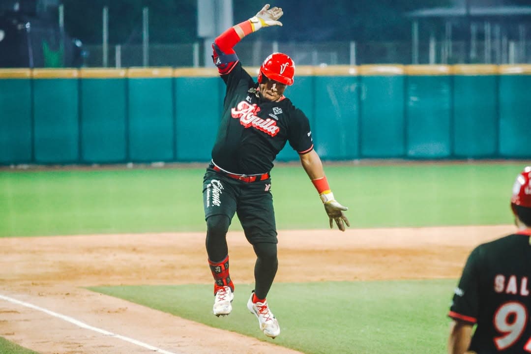 Yangervis Solarte es nuevo león de Yucatán