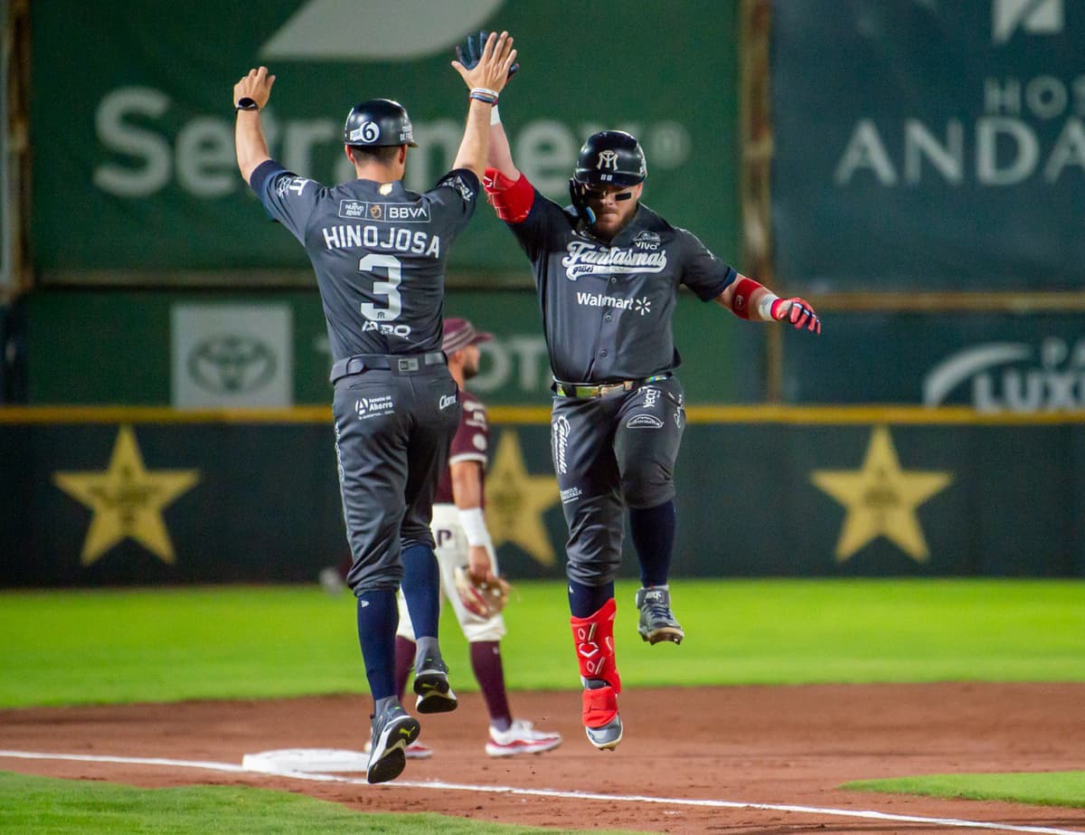 Sultanes pegan primero en La Laguna