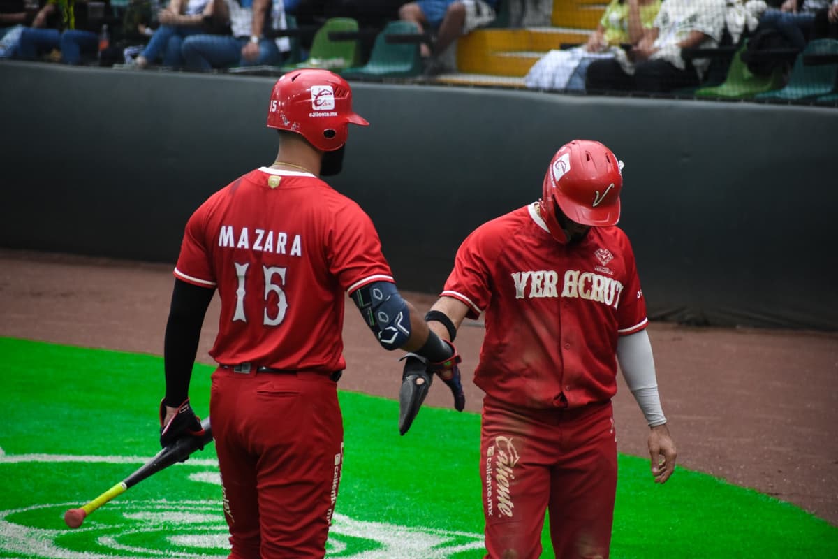 Veracruz le arrebata el triunfo a Pericos