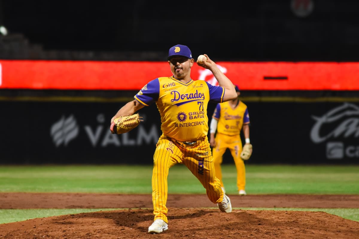 Remonta Dorados y se queda con el tercero de la serie en Durango