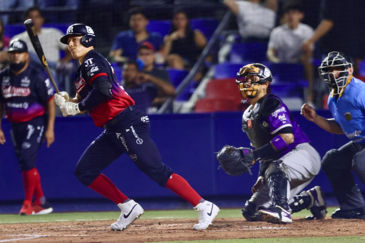Sultanes inicia serie imponiéndose a Conspiradores