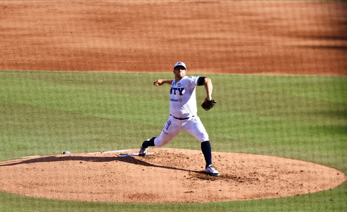 Sultanes le gana la serie completa en casa a Conspiradores