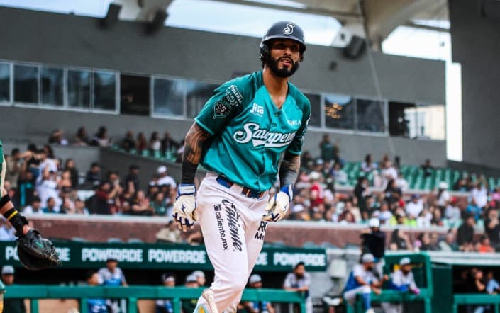 Saraperos vence 12-4 a Pericos y se lleva la serie