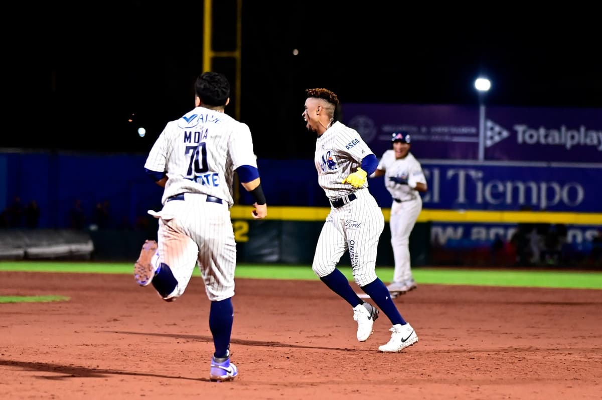 Acereros tiende a Toros y adelanta la serie