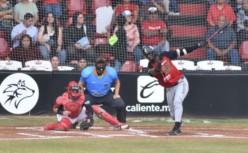 Contiene bullpen de Toros a la artillería duranguense