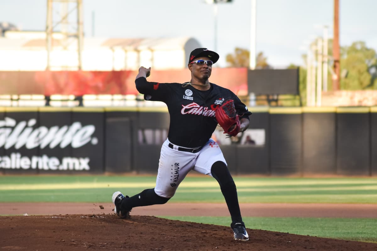 Con gran noche panameña, Caliente empata la serie ante Rieleros