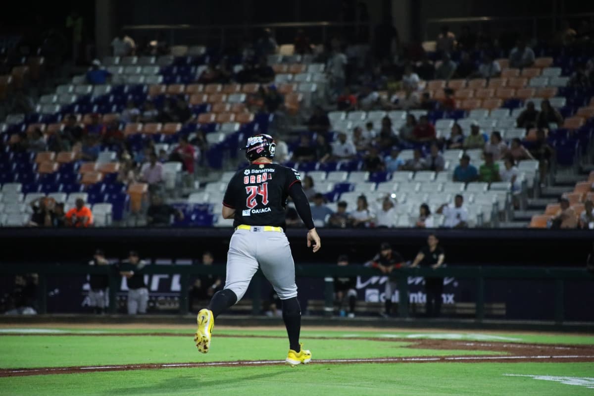 Oaxaca se impone a los Tigres en el arranque de la serie
