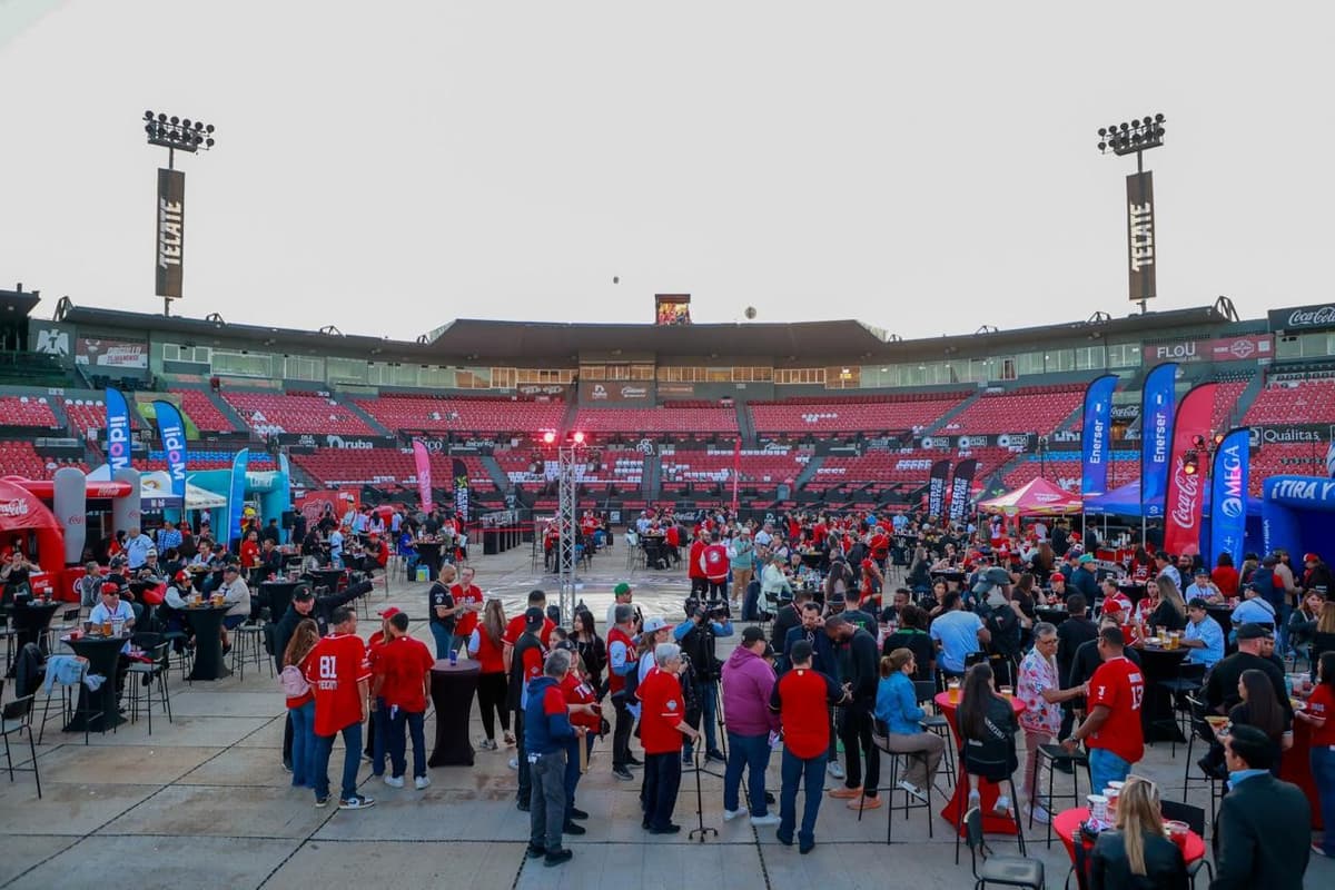 Fiesta en Mobil Park