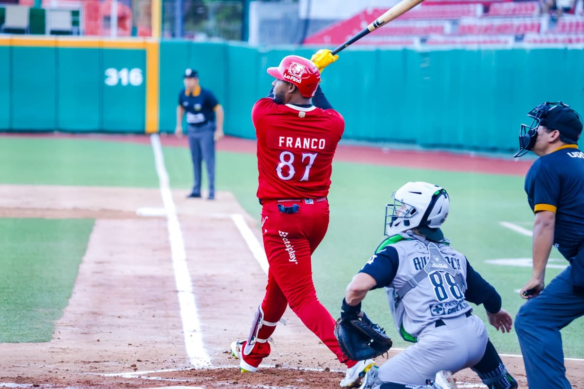 El Águila triunfa y logra pase a Playoffs