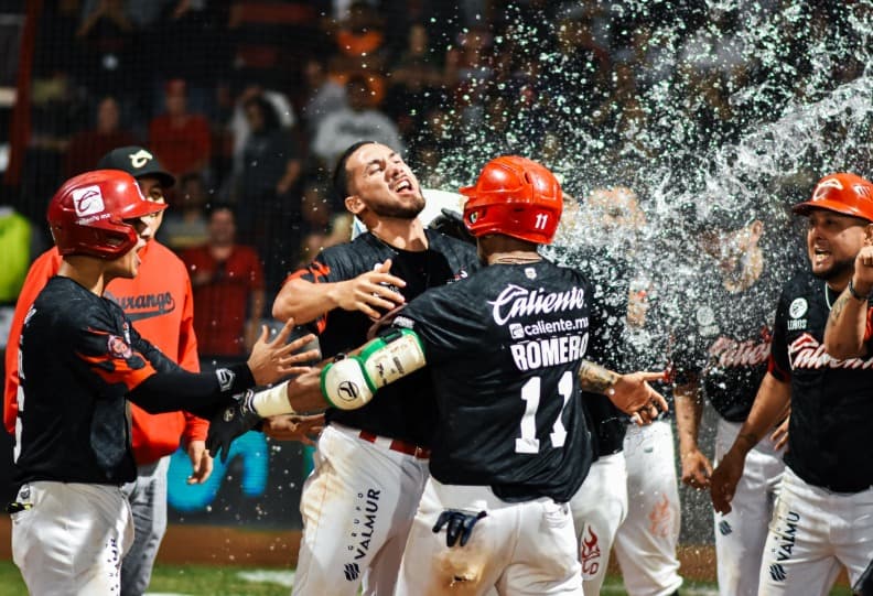 Con espectacular walk off Caliente vence a Charros