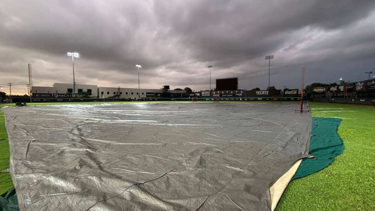 Juego cancelado por lluvia en Campeche