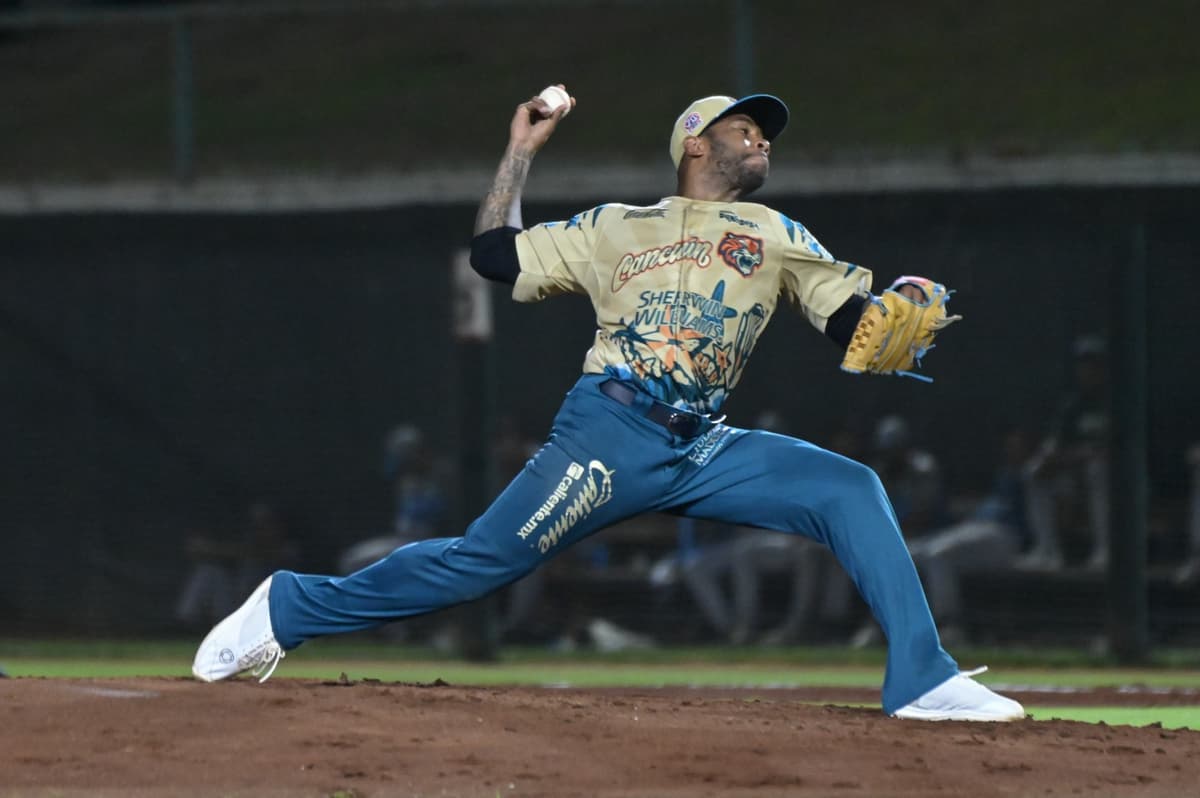 Xzavion Curry firmó con los Rockies de Colorado