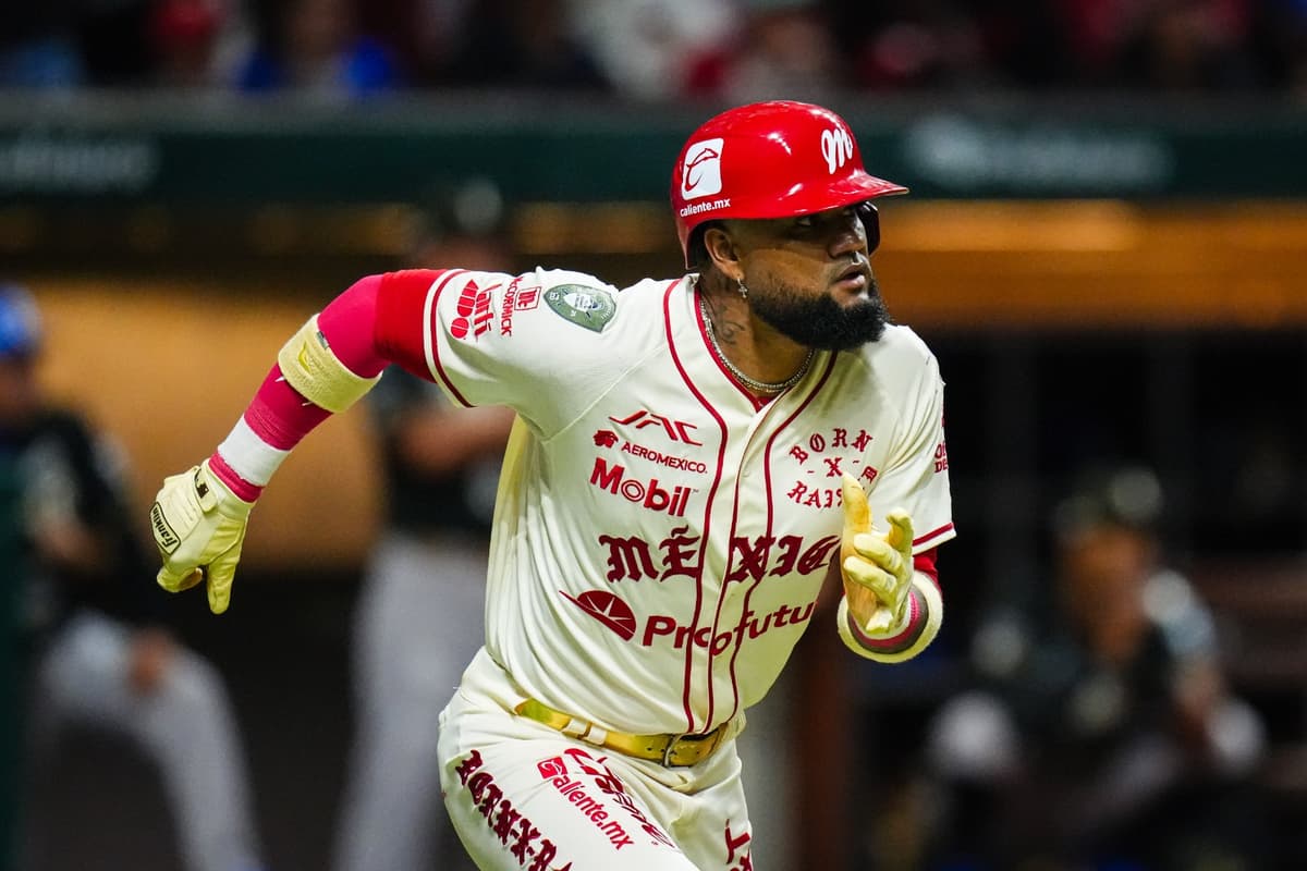 Allen Córdoba comanda triunfo escarlata para colocar al México con ventaja de 2-0 en la Serie del Rey